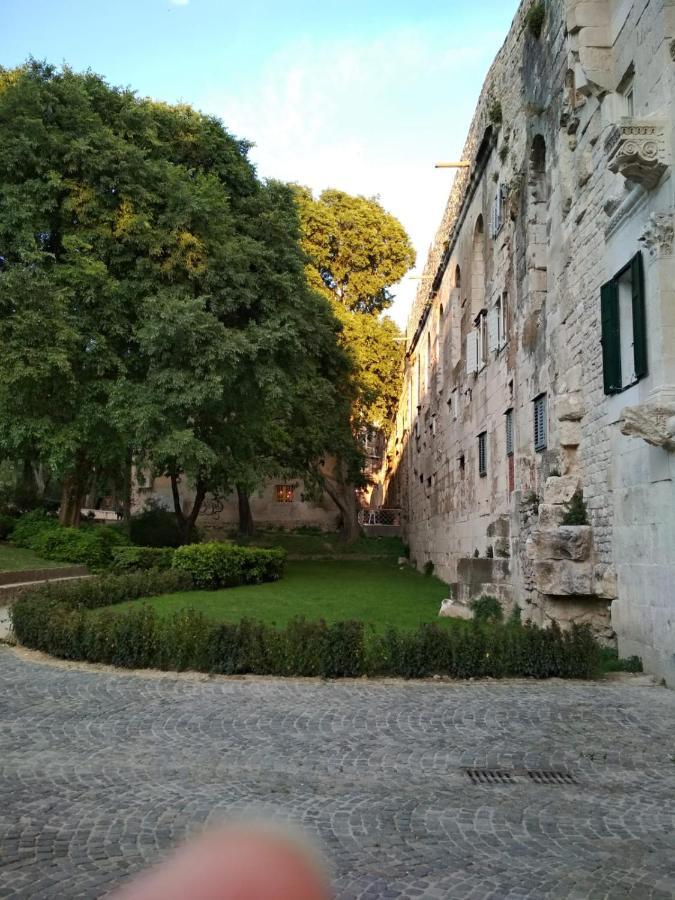 Studio Sfinga In The Heart Of Diocletian'S Palace Сплит Экстерьер фото