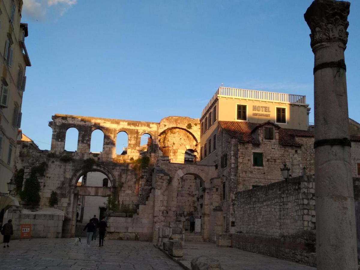 Studio Sfinga In The Heart Of Diocletian'S Palace Сплит Экстерьер фото